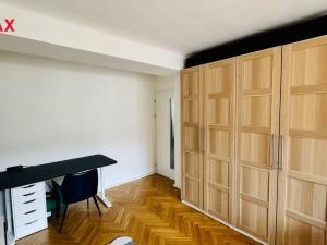 Pronájem bytu 2+1, Praha - Žižkov, Pod lipami, 53 m2