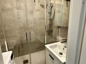 Pronájem bytu 2+1, Praha - Žižkov, Pod lipami, 53 m2