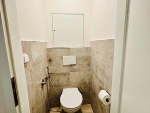 Pronájem bytu 2+1, Praha - Žižkov, Pod lipami, 53 m2