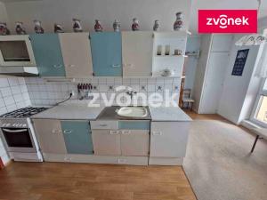 Prodej bytu 3+1, Staré Město, 82 m2