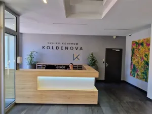 Pronájem kanceláře, Praha - Vysočany, Kolbenova, 614 m2