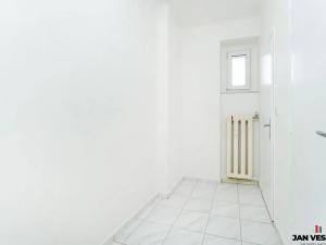 Pronájem bytu 3+1, Praha - Čakovice, Něvská, 76 m2
