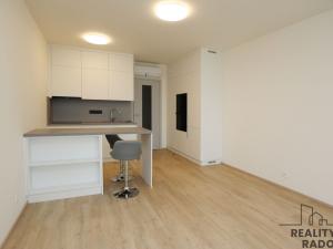 Pronájem bytu 1+kk, Praha - Háje, Výstavní, 38 m2