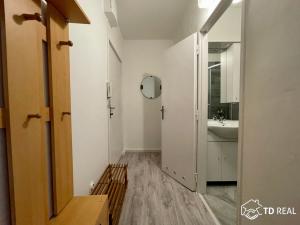 Pronájem bytu 1+1, Brno, Záhumenice, 40 m2