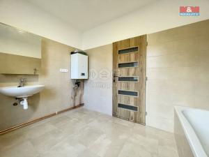 Pronájem bytu 2+kk, Klášterec nad Ohří - Miřetice u Klášterce nad Ohří, Chomutovská, 64 m2