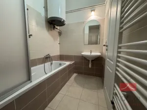 Pronájem bytu 3+1, Humpolec, Kamarytova, 81 m2