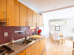 Pronájem bytu 4+kk, Praha - Michle, Přímětická, 68 m2
