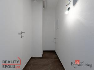 Pronájem bytu 1+kk, Plzeň - Východní Předměstí, Slovanská, 31 m2
