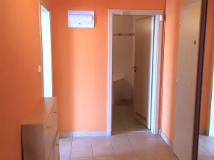 Pronájem bytu 2+kk, Praha - Hostivař, náměstí Přátelství, 67 m2