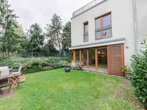 Pronájem bytu 3+kk, Praha - Zbraslav, Pickova, 112 m2