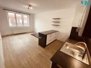 Pronájem bytu 2+kk, Pelhřimov, Pražská, 45 m2