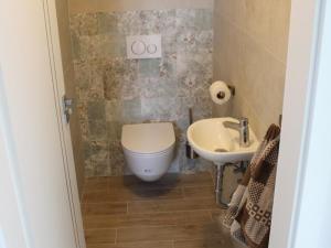 Prodej rodinného domu, Kamenice - Těptín, Tvrdá, 136 m2