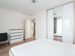 Pronájem bytu 3+kk, Praha - Stodůlky, Petržílkova, 77 m2