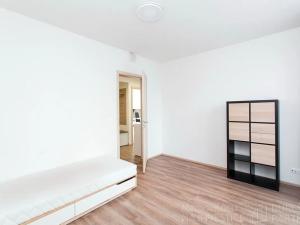 Pronájem bytu 3+kk, Praha - Stodůlky, Petržílkova, 77 m2