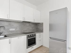 Pronájem bytu 3+1, Praha - Holešovice, Kamenická, 80 m2