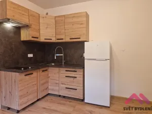 Pronájem bytu 2+kk, Praha - Michle, Kapitulská, 48 m2
