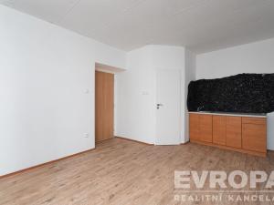 Prodej bytu 1+kk, Hostinné, Hostivínská, 23 m2