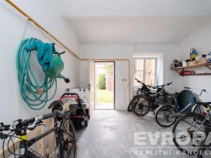 Prodej bytu 1+kk, Hostinné, Hostivínská, 23 m2