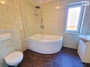 Pronájem bytu 2+kk, Příbram - Příbram IV, Cihlářská, 74 m2