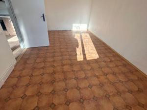 Pronájem bytu 3+1, Praha - Dolní Chabry, Hrušovanské náměstí, 70 m2