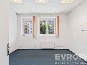 Pronájem kanceláře, Praha - Holešovice, Dukelských hrdinů, 268 m2