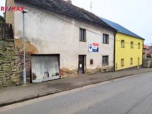 Prodej rodinného domu, Lochovice, 100 m2