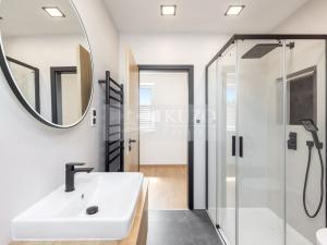 Prodej rodinného domu, Horky nad Jizerou, 186 m2