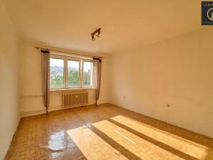 Prodej bytu 3+1, Žatec, Bratří Čapků, 67 m2