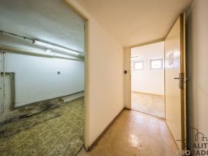 Prodej komerční nemovitosti, Tvarožná Lhota, 278 m2