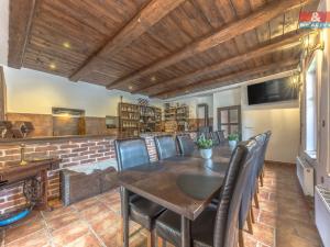 Prodej chalupy, Nová Paka - Štikov, 220 m2