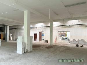 Pronájem skladu, Praha - Vysočany, Lisabonská, 600 m2