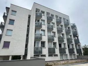 Pronájem bytu 1+kk, Praha, Hornoměcholupská, 26 m2