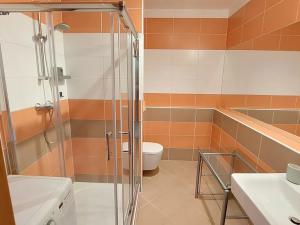 Pronájem bytu 1+kk, Praha - Vysočany, Pod Harfou, 38 m2