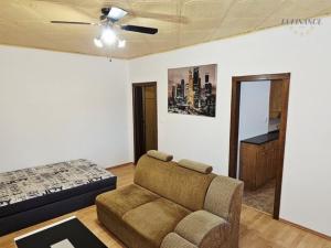 Pronájem bytu 2+1, Kralupy nad Vltavou - Lobeček, Štefánikova, 53 m2
