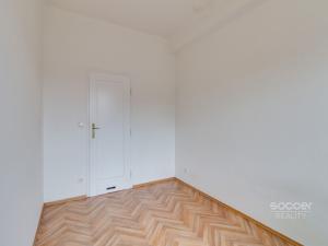Pronájem bytu 1+1, Praha - Vysočany, Kolbenova, 45 m2