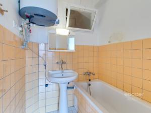 Pronájem bytu 1+1, Praha - Vysočany, Kolbenova, 45 m2