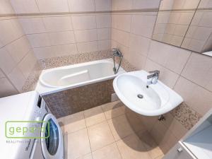 Pronájem bytu 1+1, Praha - Veleslavín, Za vokovickou vozovnou, 46 m2