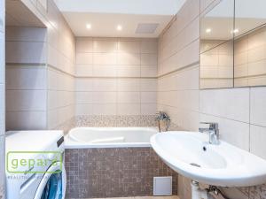 Pronájem bytu 1+1, Praha - Veleslavín, Za vokovickou vozovnou, 46 m2