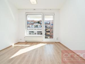Pronájem bytu 2+kk, Praha - Střížkov, Zakšínská, 51 m2