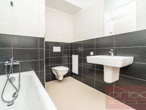 Pronájem bytu 2+kk, Praha - Střížkov, Zakšínská, 51 m2