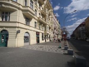 Pronájem obchodního prostoru, Praha, Kodaňská, 30 m2
