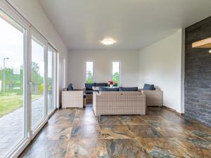 Prodej rodinného domu, Hradečno - Nová Ves, 240 m2
