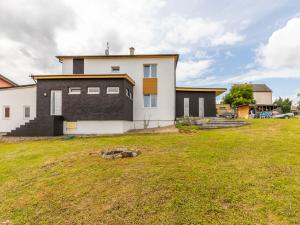 Prodej rodinného domu, Hradečno - Nová Ves, 240 m2