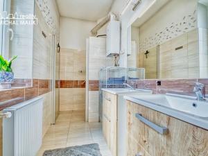 Prodej rodinného domu, Hranice, Hranická, 374 m2