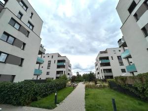 Pronájem garážového stání, Praha - Hloubětín, Saarinenova, 12 m2