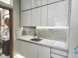 Pronájem bytu 1+kk, Praha - Nové Město, Opatovická, 32 m2