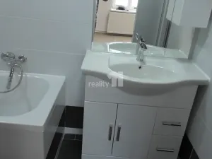 Pronájem bytu 2+1, Ostrava - Mariánské Hory, Mojmírovců, 85 m2