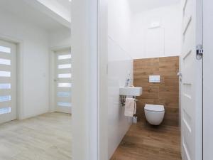 Pronájem bytu 3+kk, Praha - Hloubětín, Nepelova, 85 m2