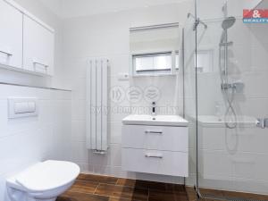 Pronájem bytu 2+1, Karlovy Vary - Dvory, 1. máje, 57 m2