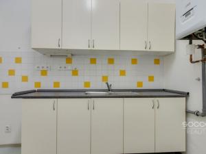 Pronájem kanceláře, Praha - Libeň, Lihovarská, 204 m2